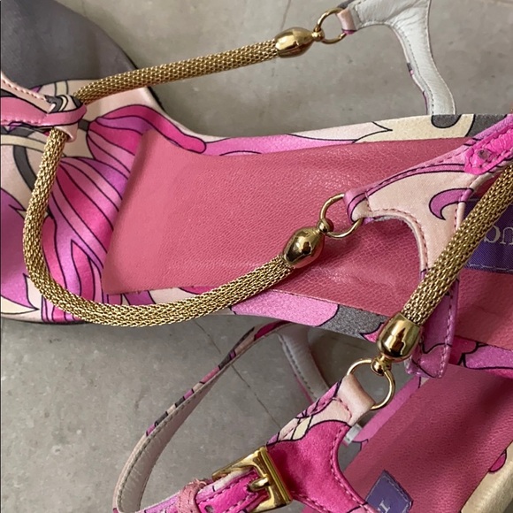 Emilio Pucci Sandals - Picture 9 of 12